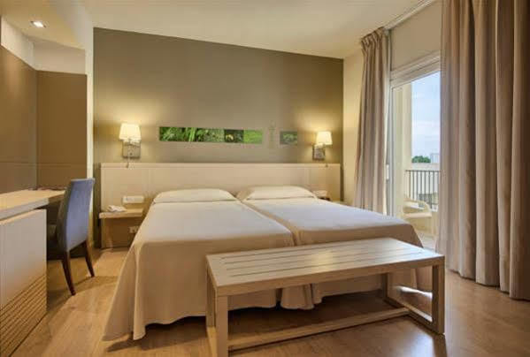 Hotel & Spa Terraza 4 Sup Росас Экстерьер фото